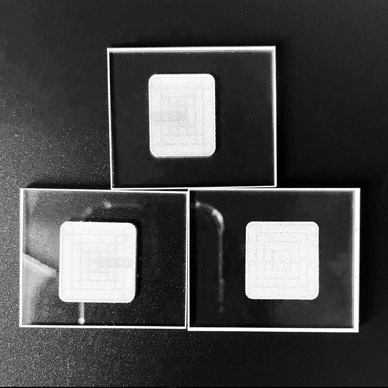 High Temperature Fused Quartz Glass Sheet for XRD Sample Tank Testing Chip Slotted Carrier Cutting Service Custom Sizes 1100C